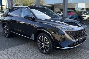 MG S9 Exclusive
