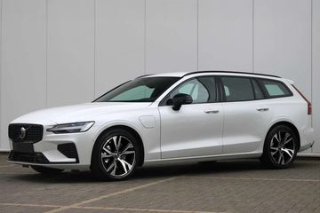Volvo V60 T6 AWD Plug-In Hybrid Plus Dark