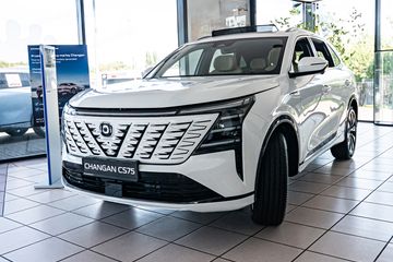 Changan CS75 Plus 1.5T aut