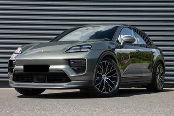 Porsche Macan 4