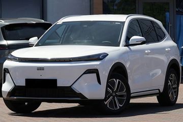 Geely Starray EM-i 1.5 PHEV Pro