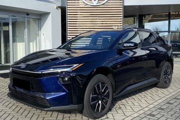 Toyota bZ4X Style EV