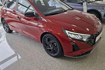 Hyundai i20 1.0 T-GDi Modern Black DCT