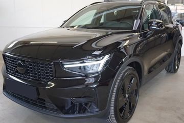 Volvo XC40 B4 Plus Black Edition