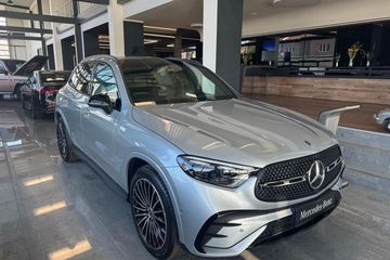 Mercedes GLC 300 4-Matic AMG Line