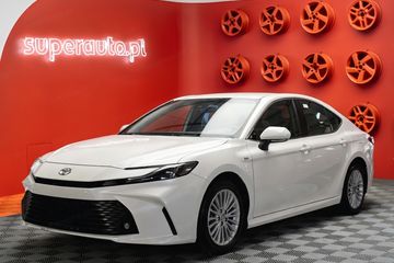 Toyota Camry Comfort 2.5 Hybrid Dynamic Force