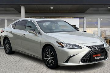 Lexus ES 300h Business Edition