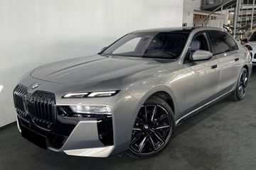 BMW Seria 7 740d xDrive M Sport