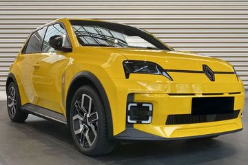 Renault 5 Urban Range Techno