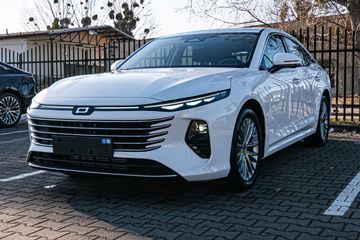 Bestune B70 2.0T Elegance aut