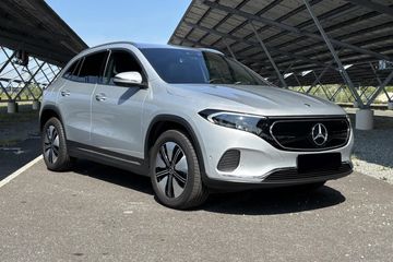 Mercedes EQA 250  Electric Art