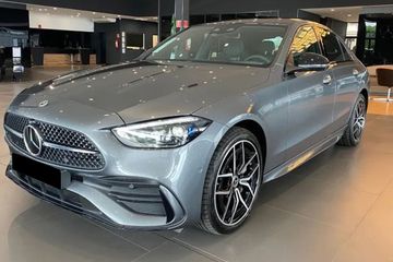 Mercedes C Klasa C 220 d 4-Matic AMG