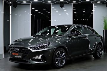 Hyundai i30 1.5 T-GDI Smart DCT