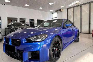 BMW Seria 2 M2