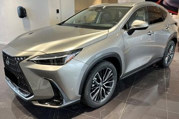 Lexus NX 350h Omotenashi 2.5 Hybrid AWD