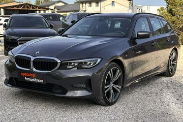 BMW Seria 3 Touring 318i Sport Line