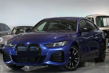 BMW Seria 4 Gran Coupe M440i xDrive