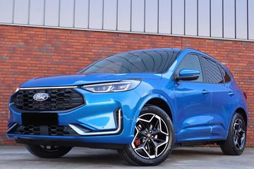 Ford Kuga ST-Line X eCVT 2.5 FHEV FWD