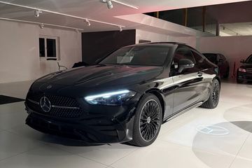Mercedes CLE 300 4-Matic AMG Line