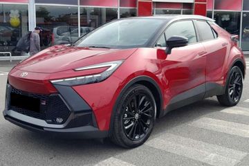 Toyota C-HR GR Sport 2.0 Hybrid Dynamic Force