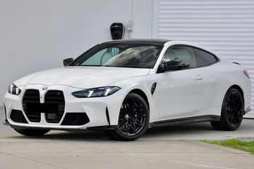BMW Seria 4 M4 Competition M xDrive