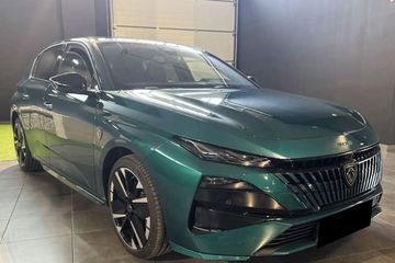 Peugeot 308 GT Exclusive S&S e-DCS6 1.2 mHEV