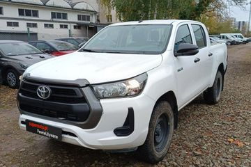 Toyota HiLux Double Cab DLX 4x4