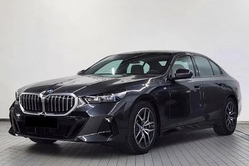BMW Seria 5 520i M Sport