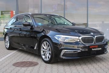 BMW Seria 5 Touring 530i xDrive Luxury Line