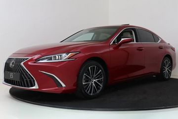 Lexus ES 300h Prestige