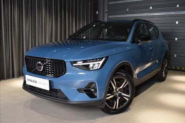 Volvo XC40 B3 Plus Dark
