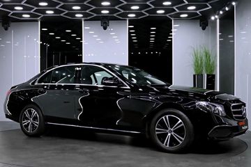 Mercedes Klasa E 220 d 9G-TRONIC
