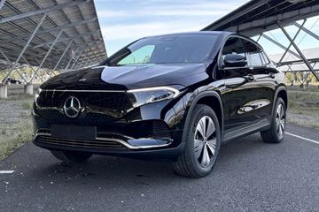 Mercedes EQA 250+  Progressive