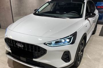 Ford Focus Active X aut 1.0 EcoBoost
