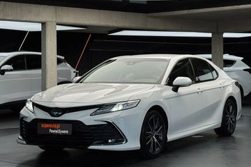Toyota Camry 2.5 Hybrid Executive CVT