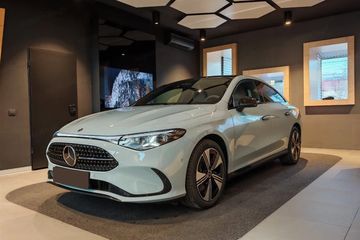 Mercedes CLA 180 Progressive