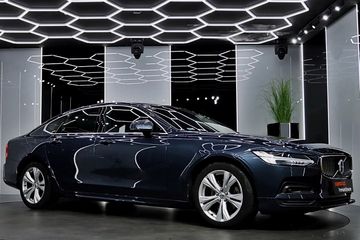 Volvo S90 D4 Momentum Pro aut