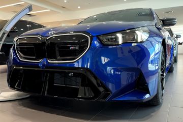 BMW Seria 5 M5