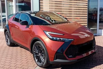 Toyota C-HR Tokyo Edition 2.0 PHEV Dynamic Force
