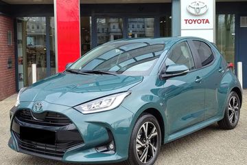 Toyota Yaris Style 1.5 Hybrid