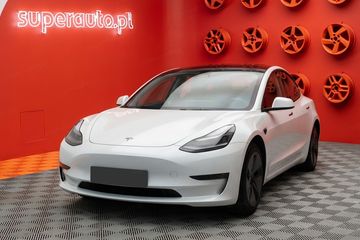 Tesla Model 3 RWD