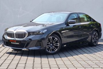 BMW Seria 5 520d xDrive M Sport