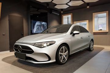 Mercedes CLA 200 Progressive