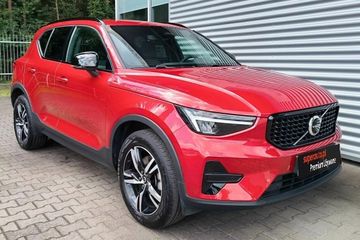 Volvo XC40 B3 Plus Dark