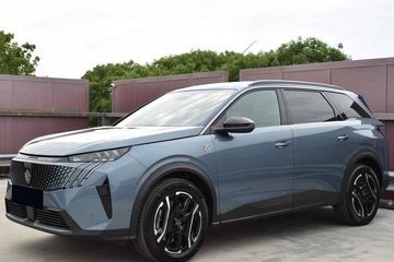 Peugeot 5008 GT e-DCS7 1.6 PHEV