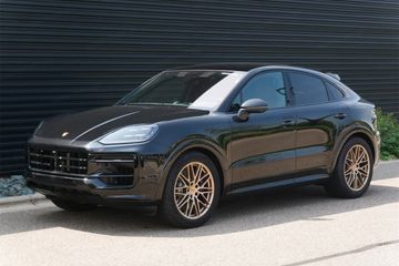 Porsche Cayenne Coupe Black Edition