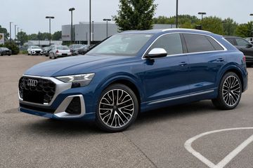Audi Q8 SQ8 TFSI quattro