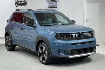 Fiat Grande Panda 44 kWh La Prima