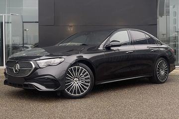 Mercedes Klasa E 200  4-Matic AMG