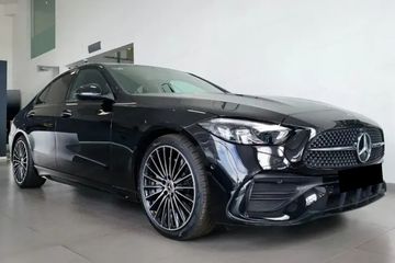Mercedes Klasa C 220 d 4-Matic AMG